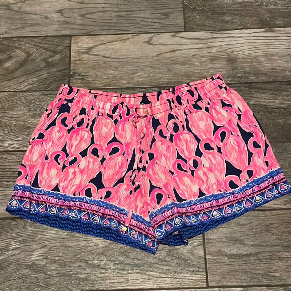 Lilly Pulitzer Katia Shorts in Via Amor print